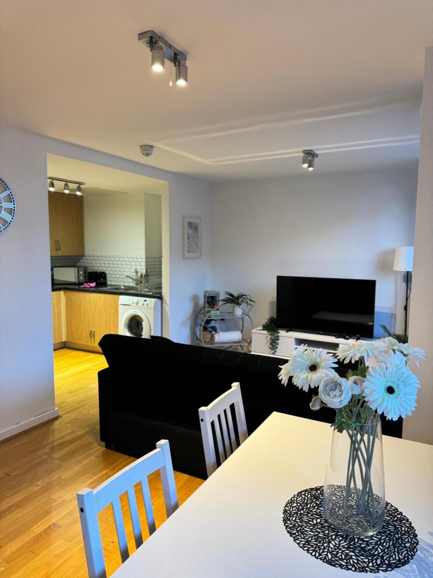 The Emirates Stadium Apartment London Exterior photo